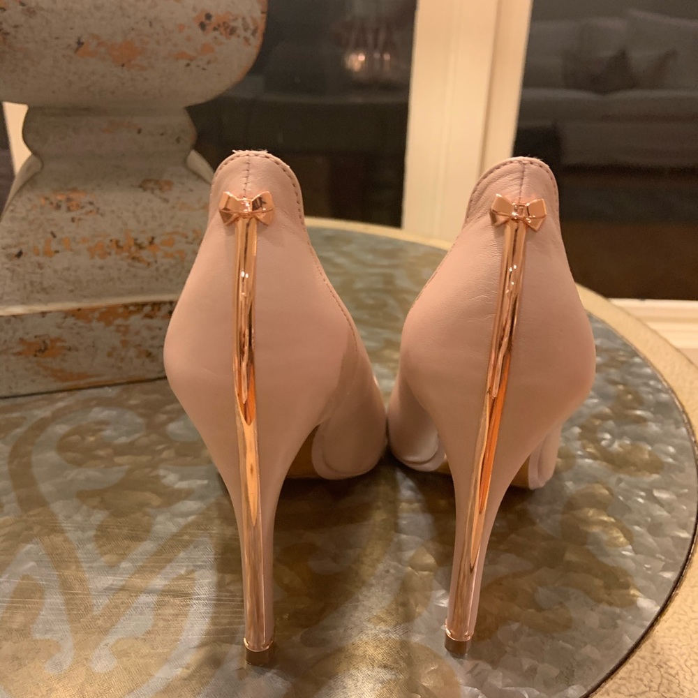 Ted Baker Pink Pump with Rose Gold Trim